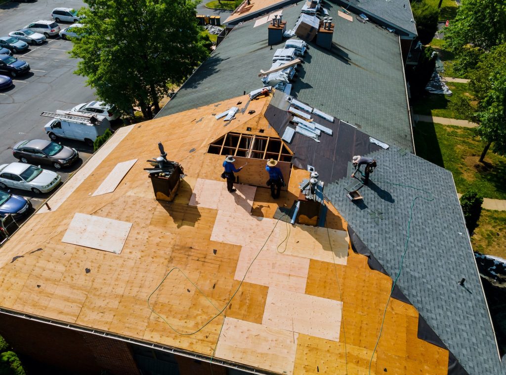 Residential roof replacement services